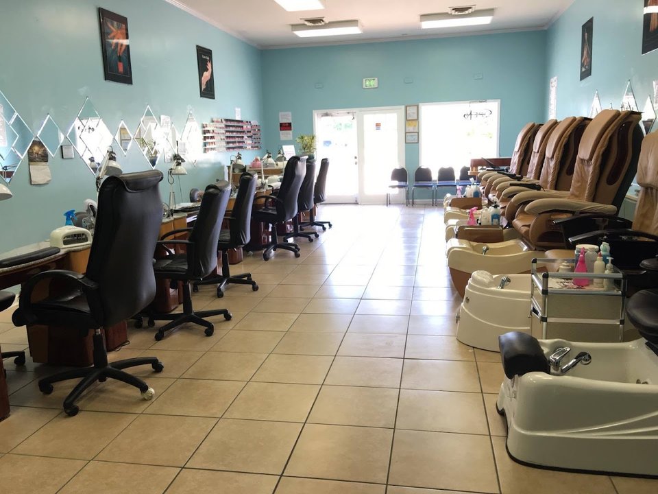 Pedicure chair and nail tools